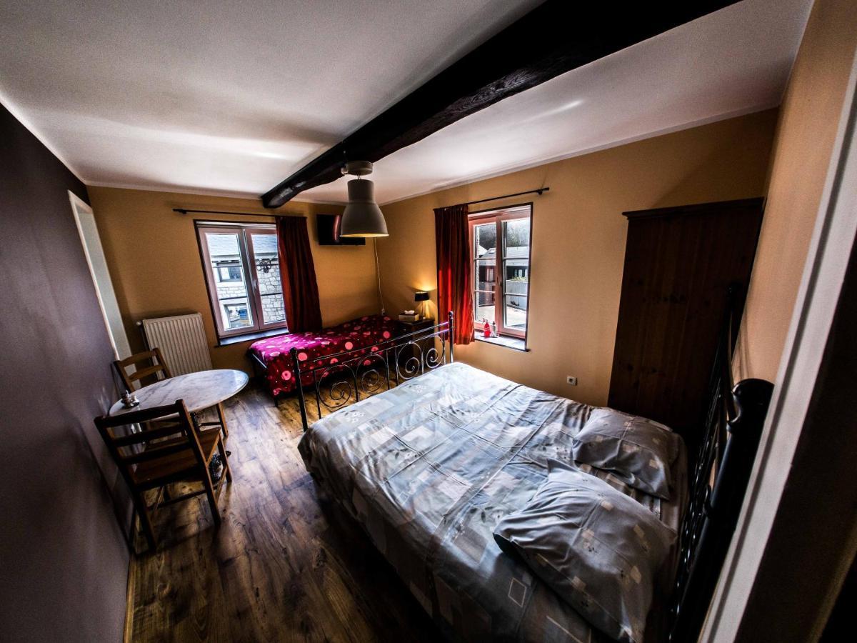 B&B Aux 10 Clefs Дюрбюи Экстерьер фото
